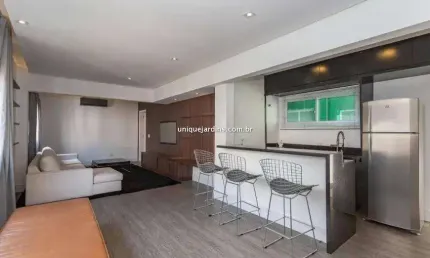 Jardim América: 1 Suíte | 81 m² úteis | Não tem Garagem