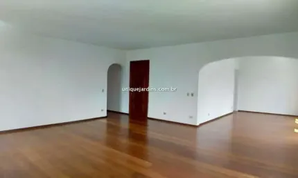 Bela Vista: 3 Dorm | 1 Suíte | 2 Vagas | 198 m² úteis