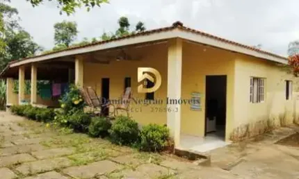 Chácara / sítio com 3 quartos à venda na Rua Tabaré, 262, Jaguari, Santana de Parnaíba por R$ 700.000
