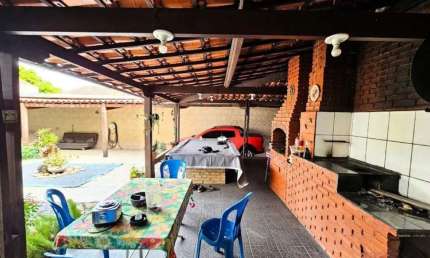 Vendo casa com 03 quarto sendo 03 suítes no bairro Santa Amélia -BH