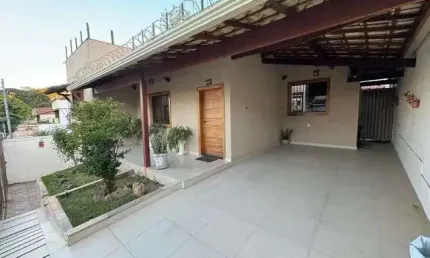 Casa com 3 Quartos à venda, 384 m² por R$ 1.450.000 - Santa Amélia - Belo Horizonte/MG