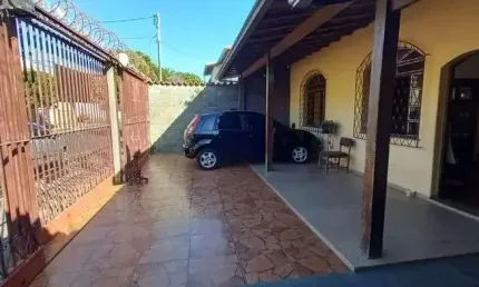 Casa com 3 quartos sendo 01 com suite à venda, 268 m² por R$ 950.000 - Itapoã - Belo Horizonte/MG
