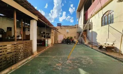 Casa com 4 quartos sendo 01 com suite à venda, 250 m² por r$ 460.000 - rio branco - belo horizonte/mg