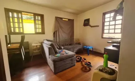 Casa com 3 quartos à venda por R$ 850.000 - Santa Amélia - Belo Horizonte/MG
