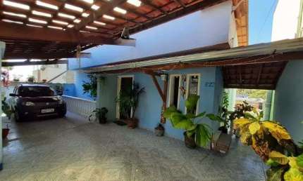 Casa com 4 quartos à venda por R$ 790.000 - Planalto - Belo Horizonte/MG