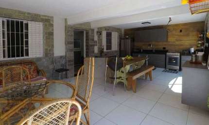 Casa com piscina 4 quartos sendo 01 com suite à venda, 160 m² por R$ 1.300.000 - Planalto - Belo Horizonte/MG