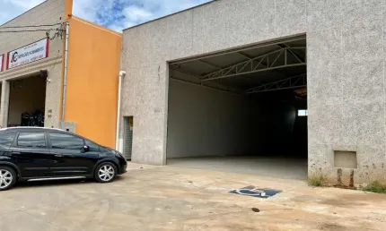 Galpão para alugar, 300 m² por R$ 8.900,00/mês - Xangri-Lá - Contagem/MG