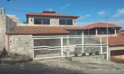 casa á venda em lote: 360 metros quadrados. no Bairro Cruzeiro Do Sul em Betim