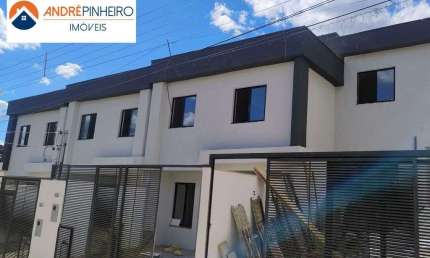 Ótimas casas Três quartos Totalmente Independente à venda no Bairro Adeodato, Santa Luzia/MG, com cerca 65 m² por R$ 370.000