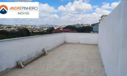Excelente Cobertura com 2 quartos 1 com suite Terraço Amplo em ótima localização no Bairro Serrano
