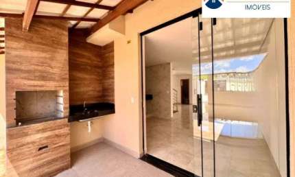 Alugo casa com 3 quartos por R$ 4.400,00 - Santa Branca - Belo Horizonte/MG