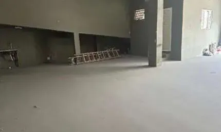 Alugo galpão com 120m² no valor de 2.800,00 no bairro mantiqueira