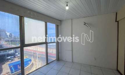 Sala comercial com 2 salas para alugar na Rua Afonso Celso, Barra, Salvador
