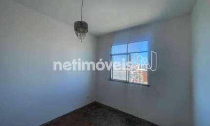 Apartamento com 2 quartos para alugar na Rua Teixeira Barros, Parque Bela Vista, Salvador