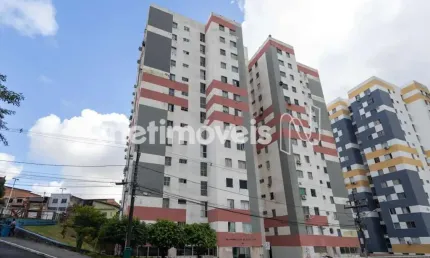 Apartamento com 2 quartos para alugar na Rua Pomar do Cabula, Cabula, Salvador