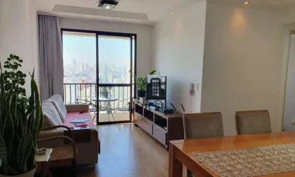 Apto. 3 quartos (1 suite), espaçoso, bem localizado a 8 minutos do metro praça da árvore