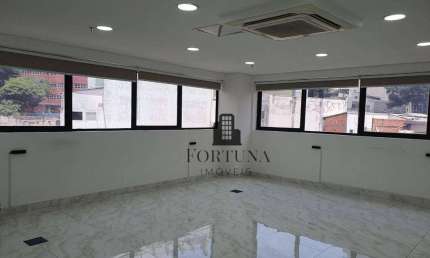 Conjunto comercial na Liberdade, 60m², ótimo estado