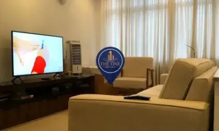 Sobrado à venda e locação, com 3 dormitórios sendo 1 suíte, 2 vagas, 150 m², localizado na rua bom