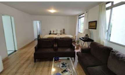 Apartamento á venda no Jardim Paulista com  134 m2 com 03 dts sendo 1 suite e 02 vagas.