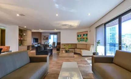 Apartamento 3 Dormitorios 3 Suites 3 Vagas 240m2à venda, Vila Caraguatá, São Paulo, SP