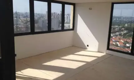 Cobertura à venda, com 2 dormitórios, 2 suítes, 2 vagas e 250M², localizado na  Vila Madalena