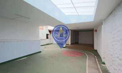 Casa térrea 3 dormitório sendo uma suíte, sala ampla, quintal, lavanderia  e 2 edículas nos fundos