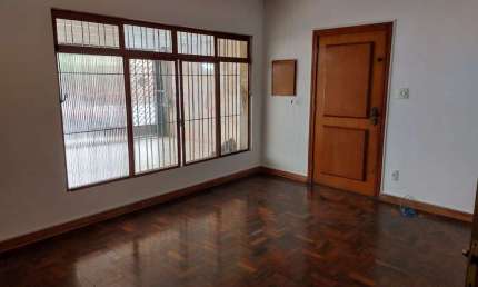 Sobrado de 330m² à venda, Sacomã, São Paulo, SP. Com 5 Dormitórios sendo 1 Suíte, 4 Banheiros, Ambi