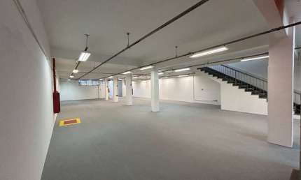 Sobreloja comercial de 1300m² para locação, Mirandópolis, São Paulo, SP