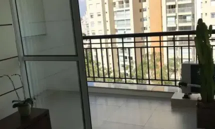 Apartamento de 38m² com terraço à venda e locação, Vila Andrade, Andar alto, com 1 Dormitório, Banh
