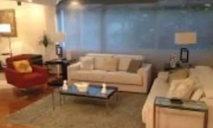 Apartamento à venda reformado e mobiliado  4 dormitórios e 3 vagas, Itaim Bibi, São Paulo, SP