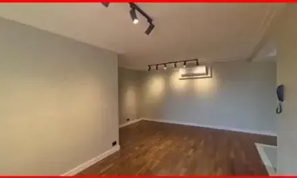 Apartamento à venda com 103, com 03 dormitórios, com sala para  02 ambientes , 02 banheiros  Vila M