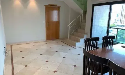 Cobertura Duplex de 250m² para venda e locação, com 3 dormitórios, 1 suíte e 1 vaga, localizado na