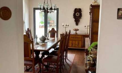 Sobrado à venda por R$ 3.600.000 com 5 dormitórios sendo 1 suíte, 400 m², 11 vagas, localizado na R