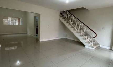 Casa com 3 quartos para alugar na Rua Mesquita, 520, Vila Deodoro, São Paulo