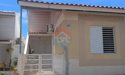Casa no condomínio Jangada com 3 quartos codigo: 114384