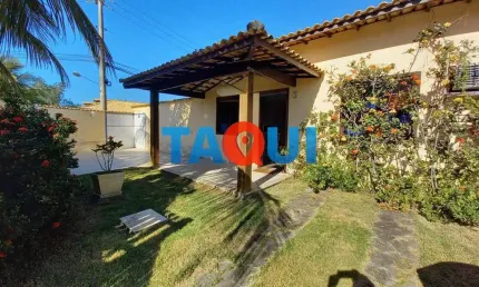 CASA  À VENDA COM 2 SUÍTES EM CONDOMÍNIO COM PISCINA NA OGIVA, CABO FRIO - RJ