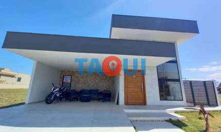 Casa alto padrão, mobiliada, área gourmet, piscina, Alphaville, CABO FRIO - RJ