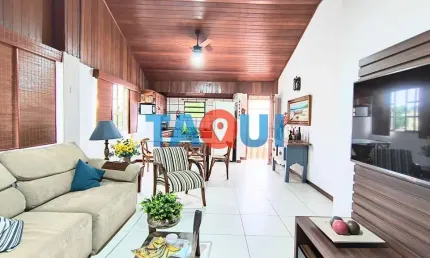 Casa com 2 quartos, sendo 2 suítes, à venda no bairro Palmeiras, CABO FRIO - RJ