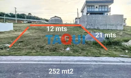 Terreno à venda com 252m, Condomínio Viverde 2, São Pedro da Aldeira - RJ