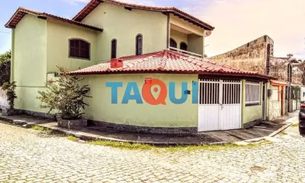 Casa à venda com 4 quartos, sendo 1 suíte e varanda, Ville Blanche, CABO FRIO - RJ