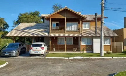 Casa em condomínio fechado com 3 quartos à venda na Estrada Cristóvão Machado de Campos, --, Vargem Grande, Florianópolis por R$ 1.390.000