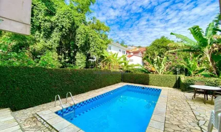 Casa com 4 quartos à venda na Rua Vereador Frederico Veras, --, Pantanal, Florianópolis por R$ 1.690.000