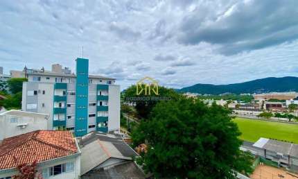 Apartamento com 3 quartos à venda na Rua Lauro Linhares, --, Trindade, Florianópolis por R$ 830.000