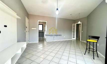 Apartamento com 3 quartos à venda na Rua Edison Areas, --, Trindade, Florianópolis por R$ 760.000