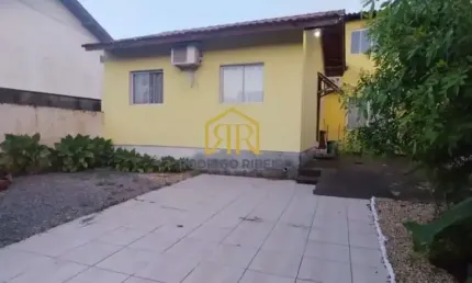 Casa com 3 quartos à venda na Servidão Izabel João Jacinto, --, Sambaqui, Florianópolis por R$ 550.000