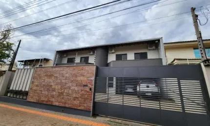 Casa para Venda em Londrina, LAGO PARQUE, 6 dormitórios, 2 suítes, 6 banheiros, 6 vagas