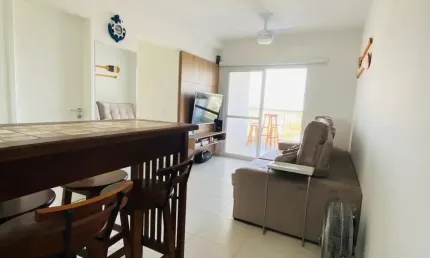 Apartamento com 02 dormitórios a 400 metros da praia