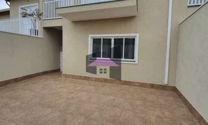 Casa com 2 quartos à venda na Rua Amélia da Silveira, Jardim Vivan, São Paulo por R$ 465.000