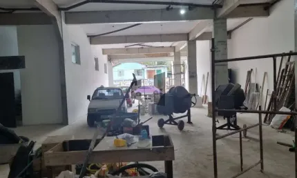 Ponto comercial para alugar na Rua Fábio de Almeida Magalhães, Jardim Santo Elias, São Paulo por R$ 9.000