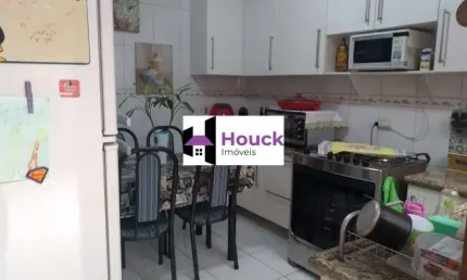 Casa com 2 quartos à venda na Rua Padre Aníbal Difrância, Jardim Mangalot, São Paulo por R$ 740.000